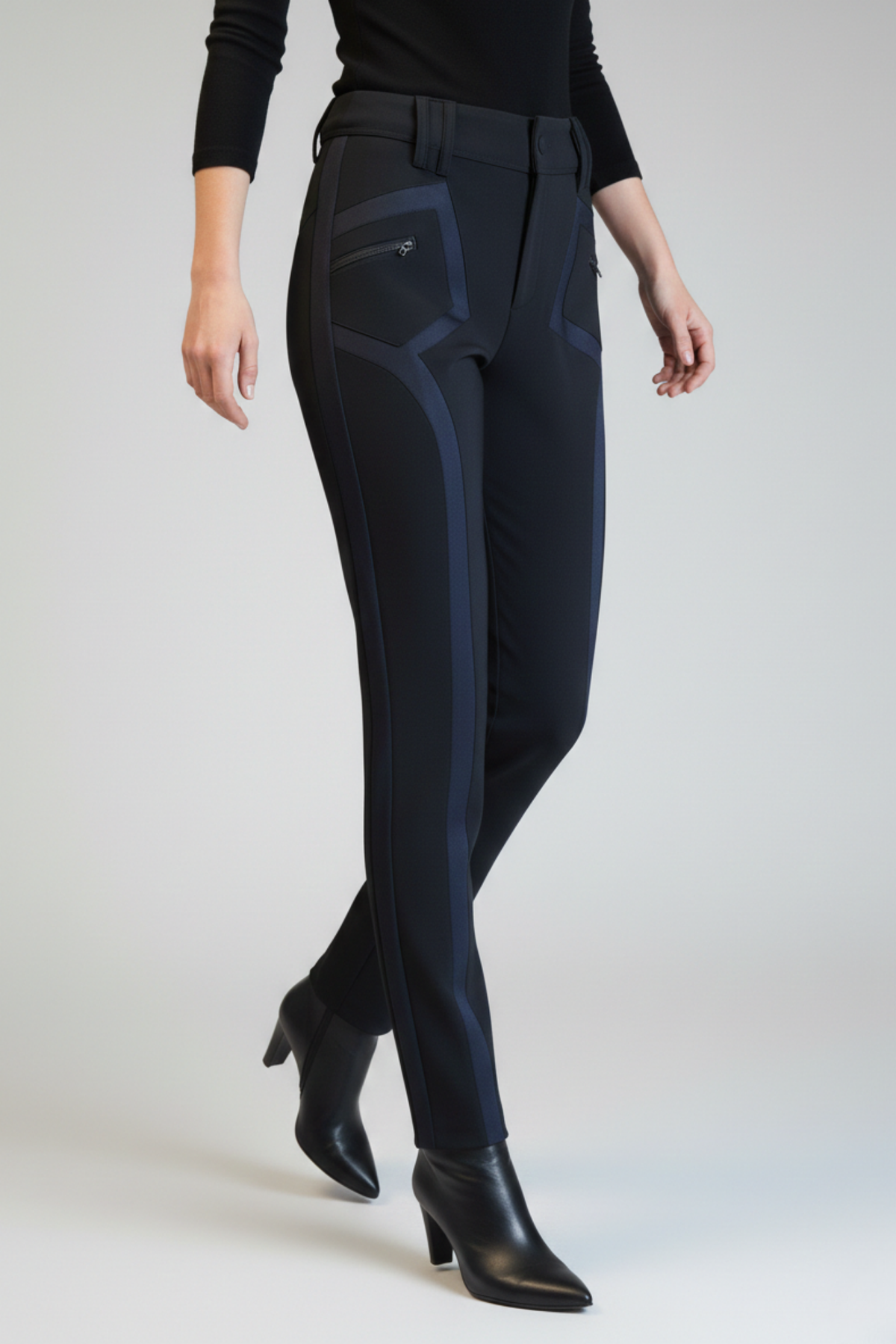 Pantalón Surco de algodón con líneas verticales en gamuza ecológica | Claudia Bertolero