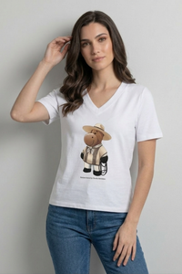 Detalle diseño Fortuna polo blanco algodón pima mujer exclusivo