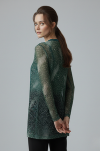 Twin Set Alberta verde en tul laminado con casaca manga larga y top escote en V vista trasera | Claudia Bertolero