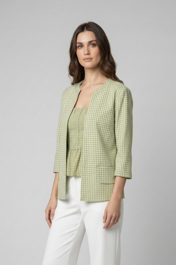 Saco Mamacona de popelina de algodón con estampado vichy verde, cuello Neru y mangas 3/4 | Claudia Bertolero