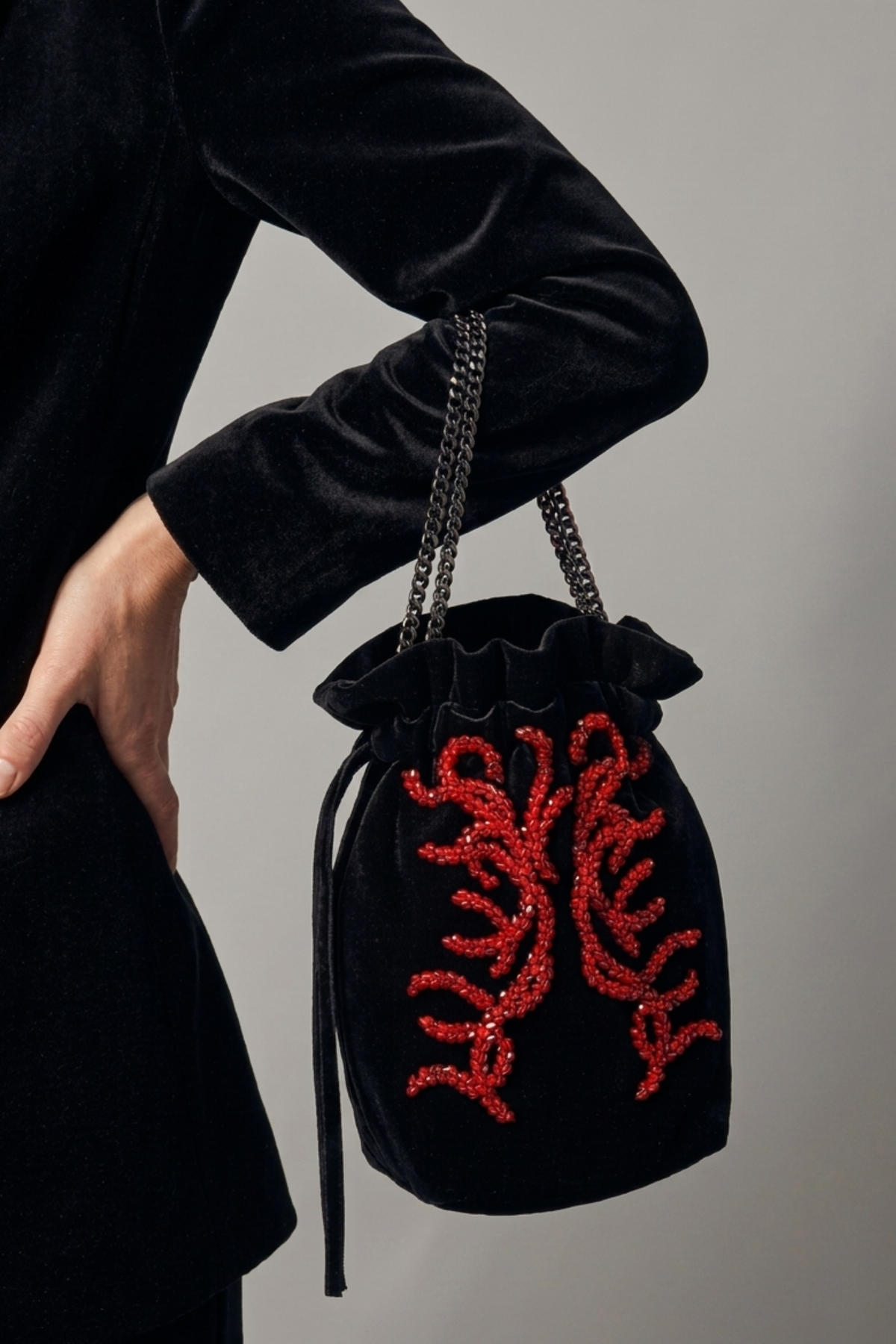 Cartera de Terciopelo con Cristales Bordados | Pochette