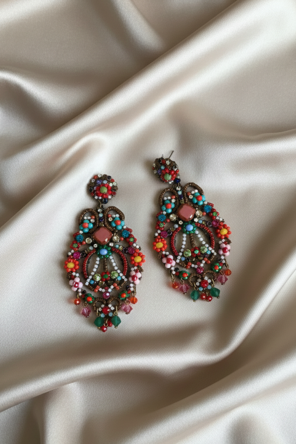 Pendientes sevillanos multicolor con piedras decorativas diseño elaborado de Dublos | Claudia Bertolero