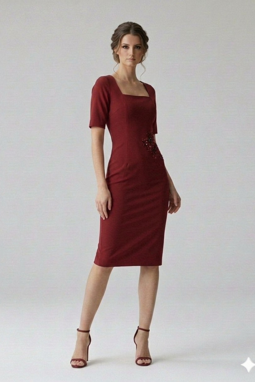 Vestido Daniela rojo midi en drill stretch con mangas cortas y detalle de encaje en la cintura | Claudia Bertolero